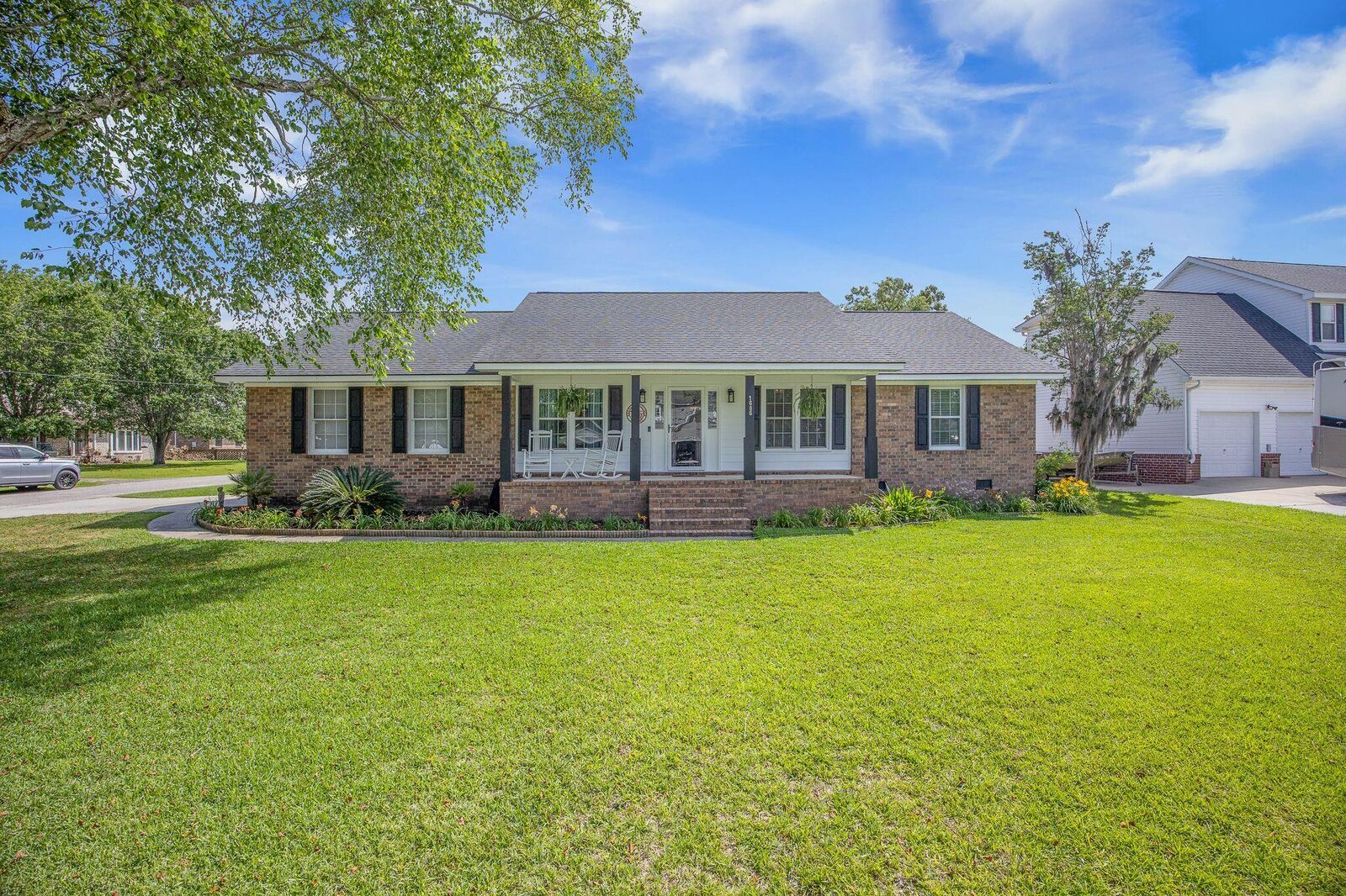 Property Photo: 1606 Waterside Boulevard SC 29461