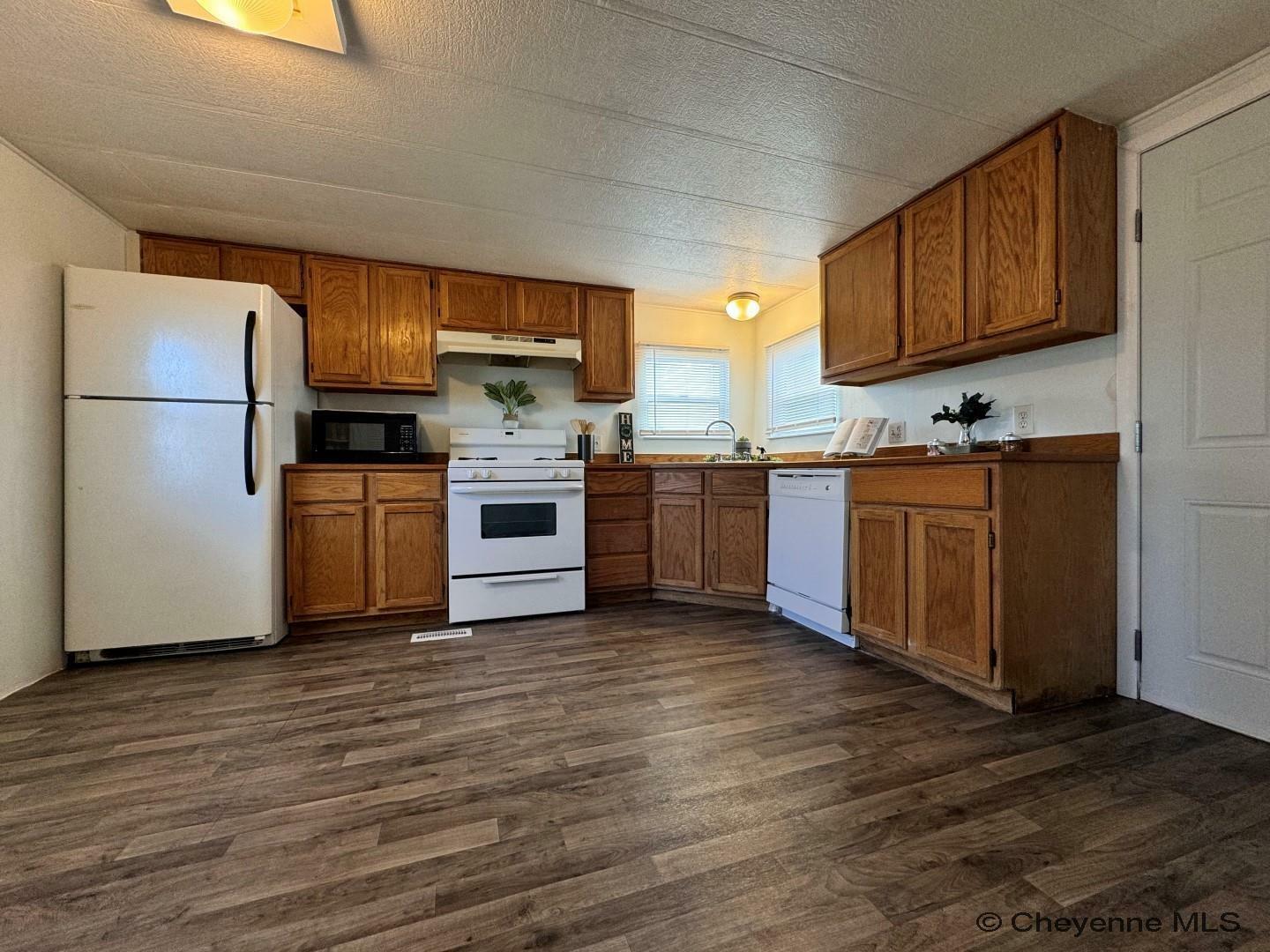 Property Photo: 200 Julianna Rd WY 82007