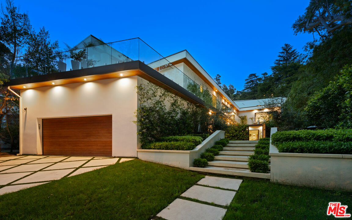 Property Photo: 1884 Laurel Canyon Rd CA 90046