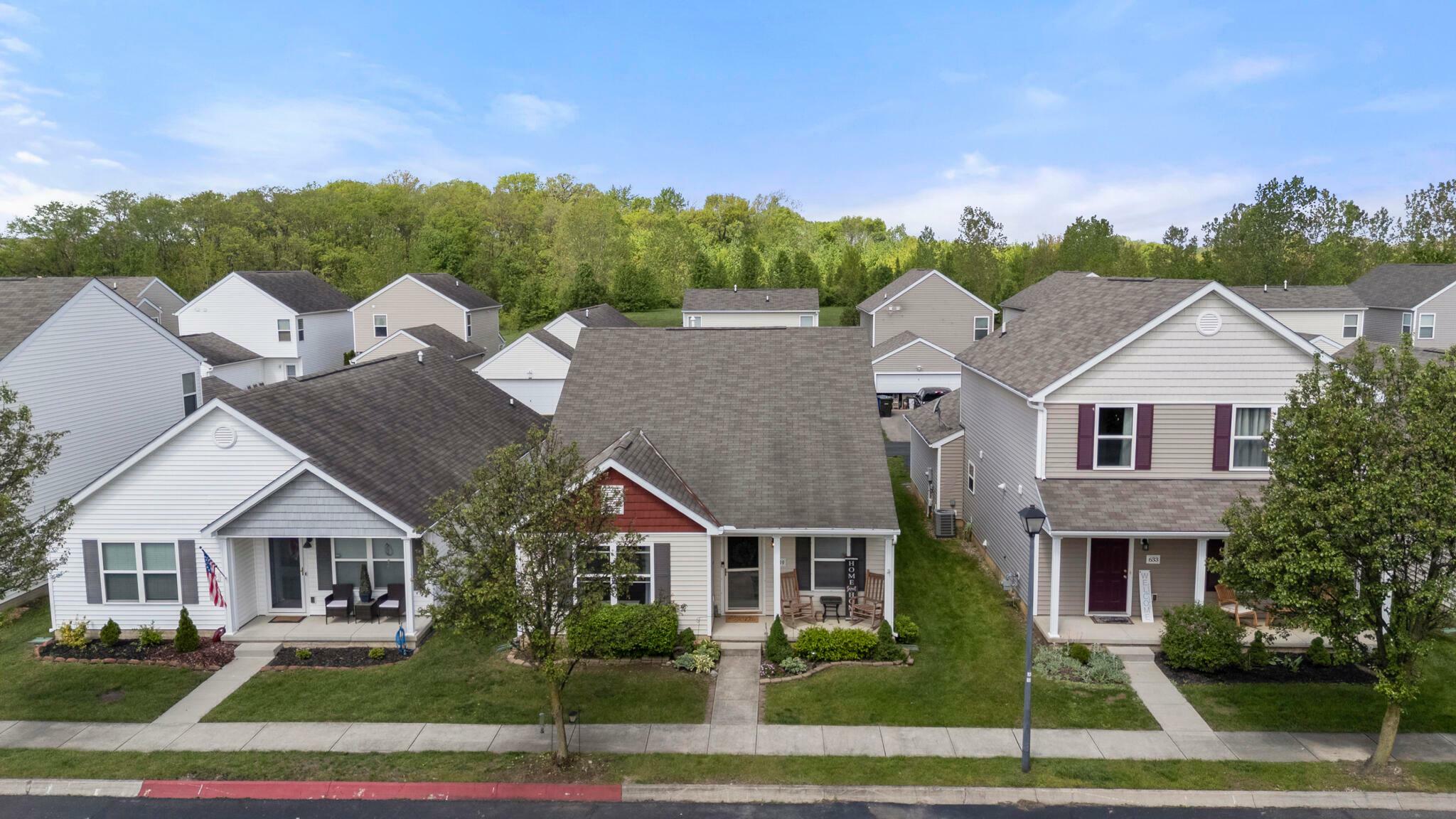 Property Photo: 639 Gleaming Drive OH 43119