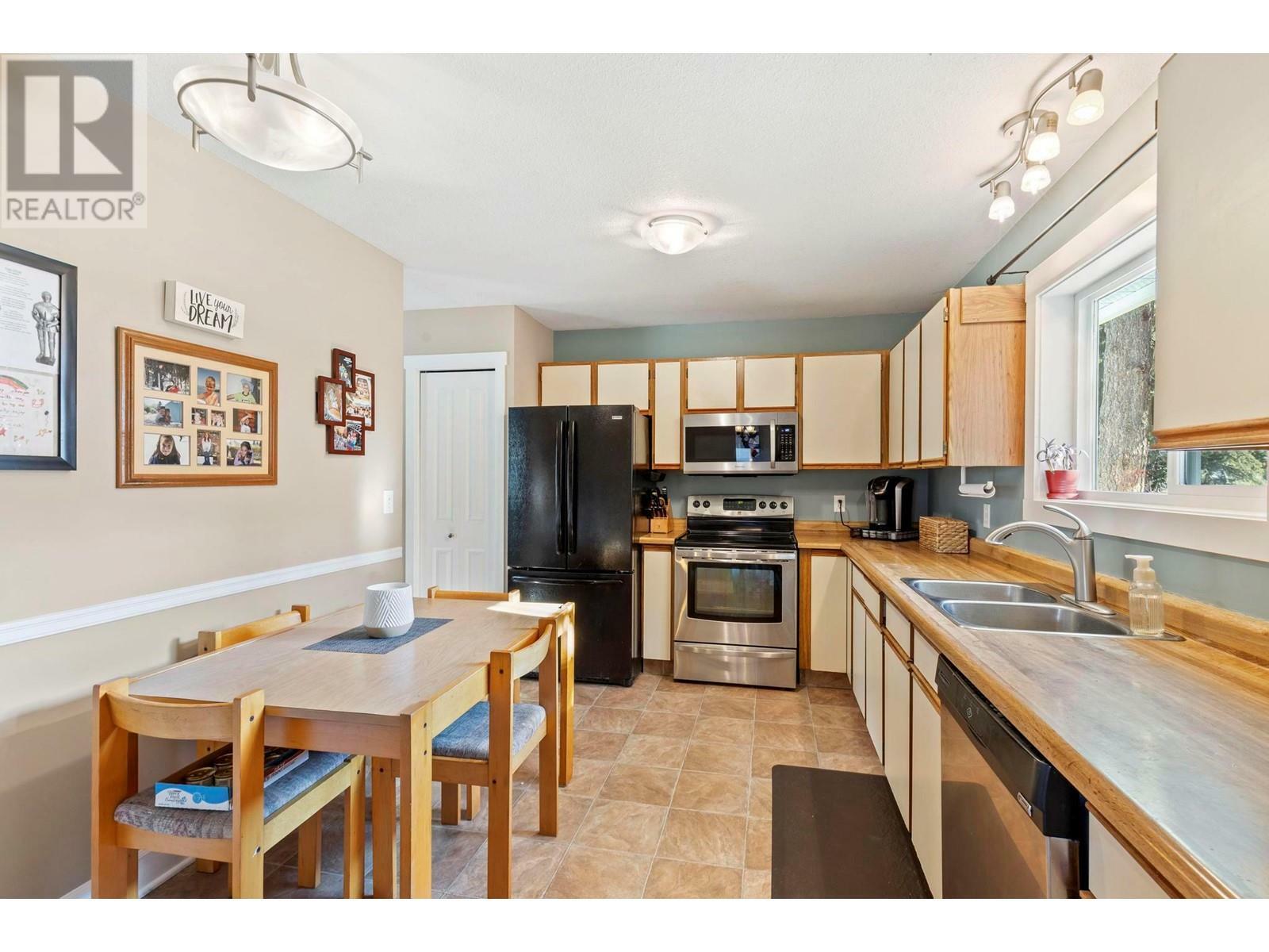 Property Photo: 4764 Gordon Drive BC V1W 4P3