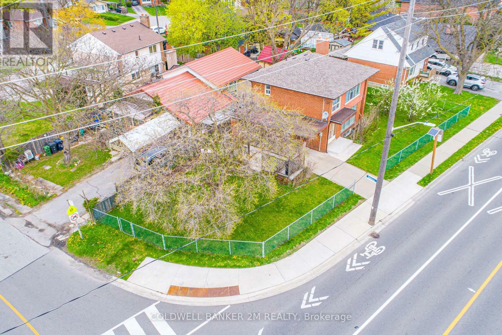 Property Photo: 282 The East Mall ON M9B 3Z3