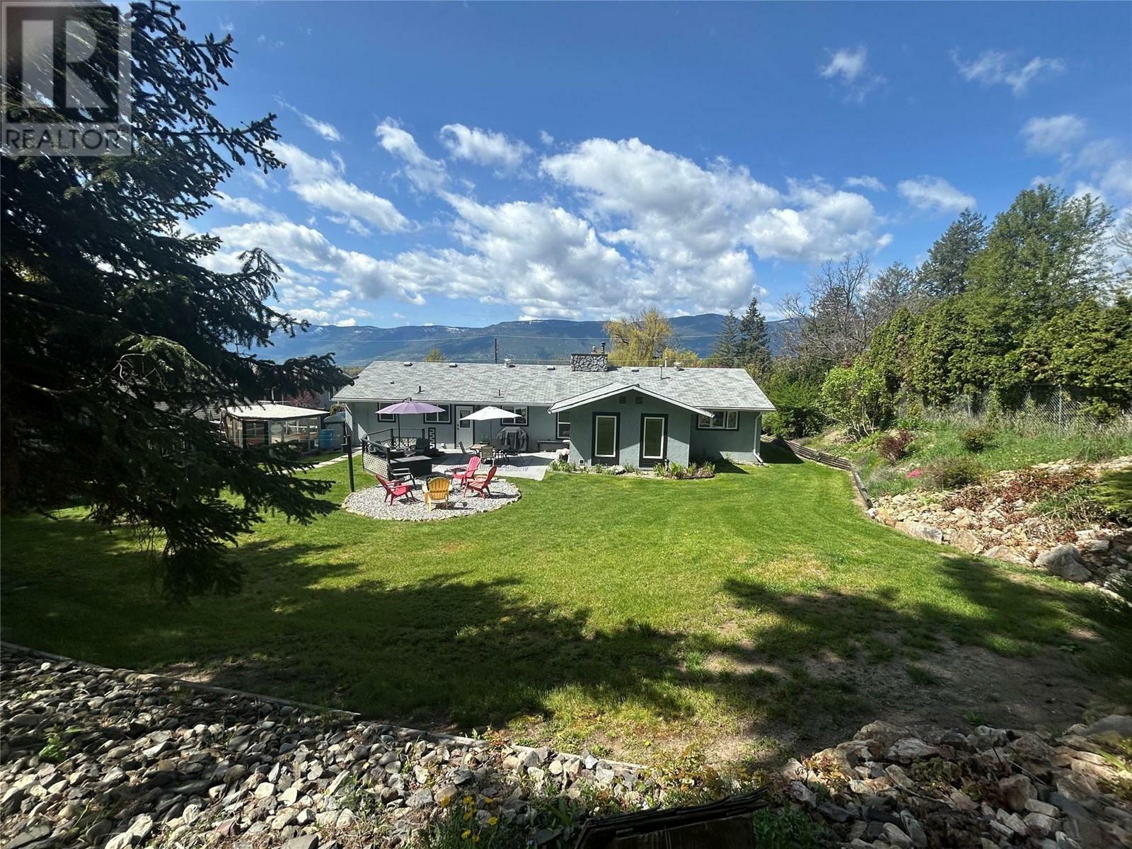 Photo de la propriété: 1850 Lakeshore Road BC V1E 3X7