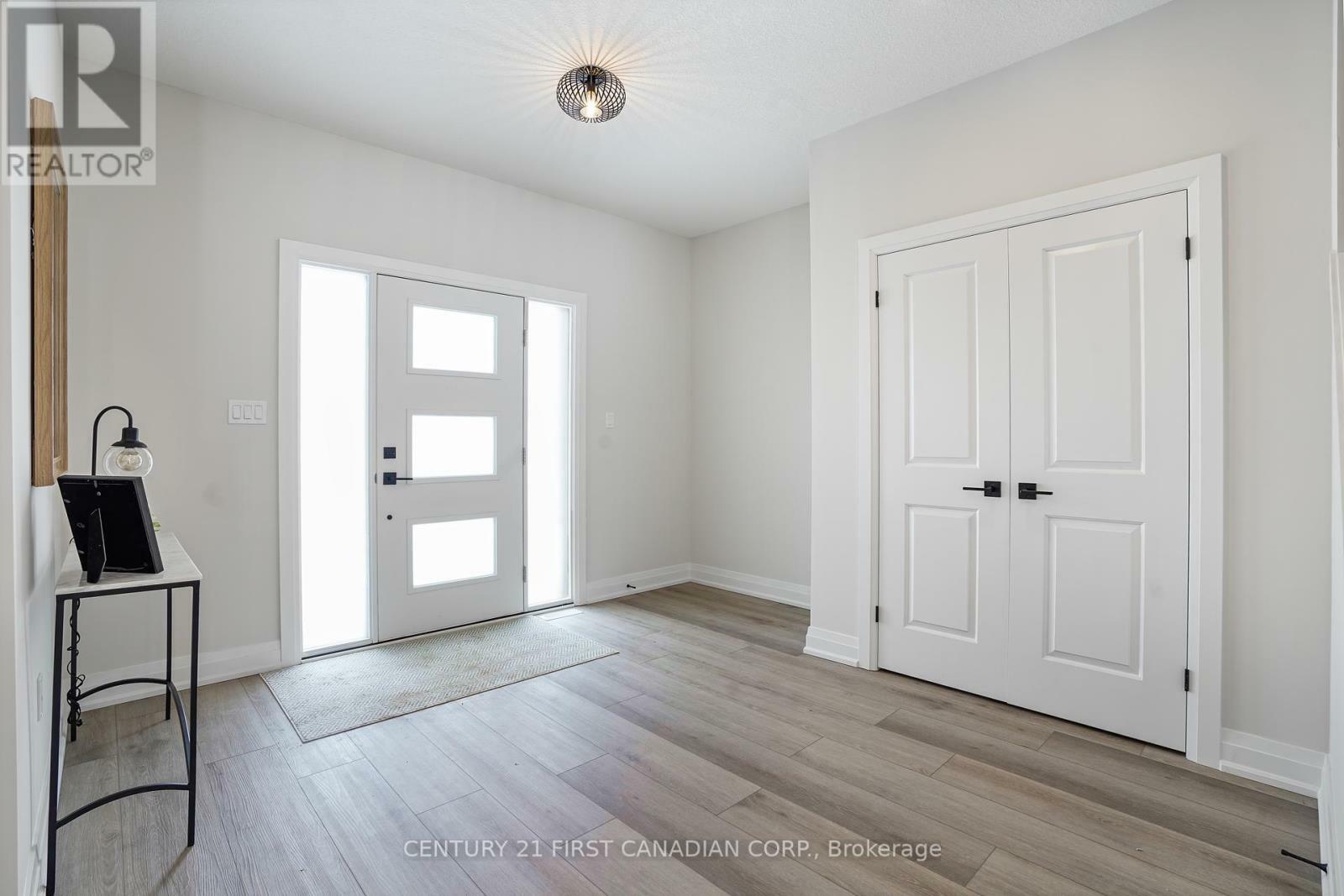 Property Photo: 113 Atkinson Street ON N0M 1A0