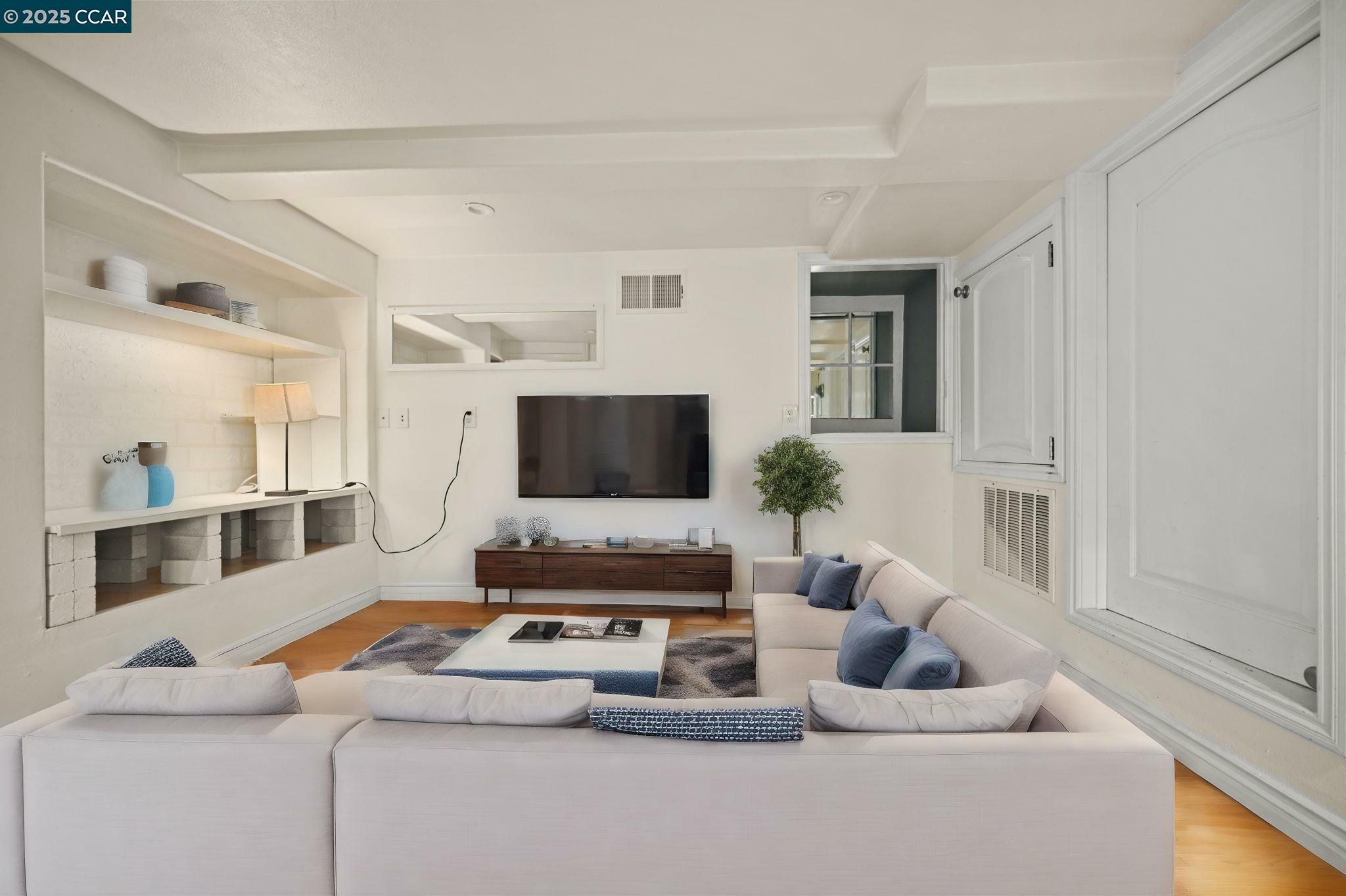 Property Photo: 105 Alamo Ranch Rd A CA 94507