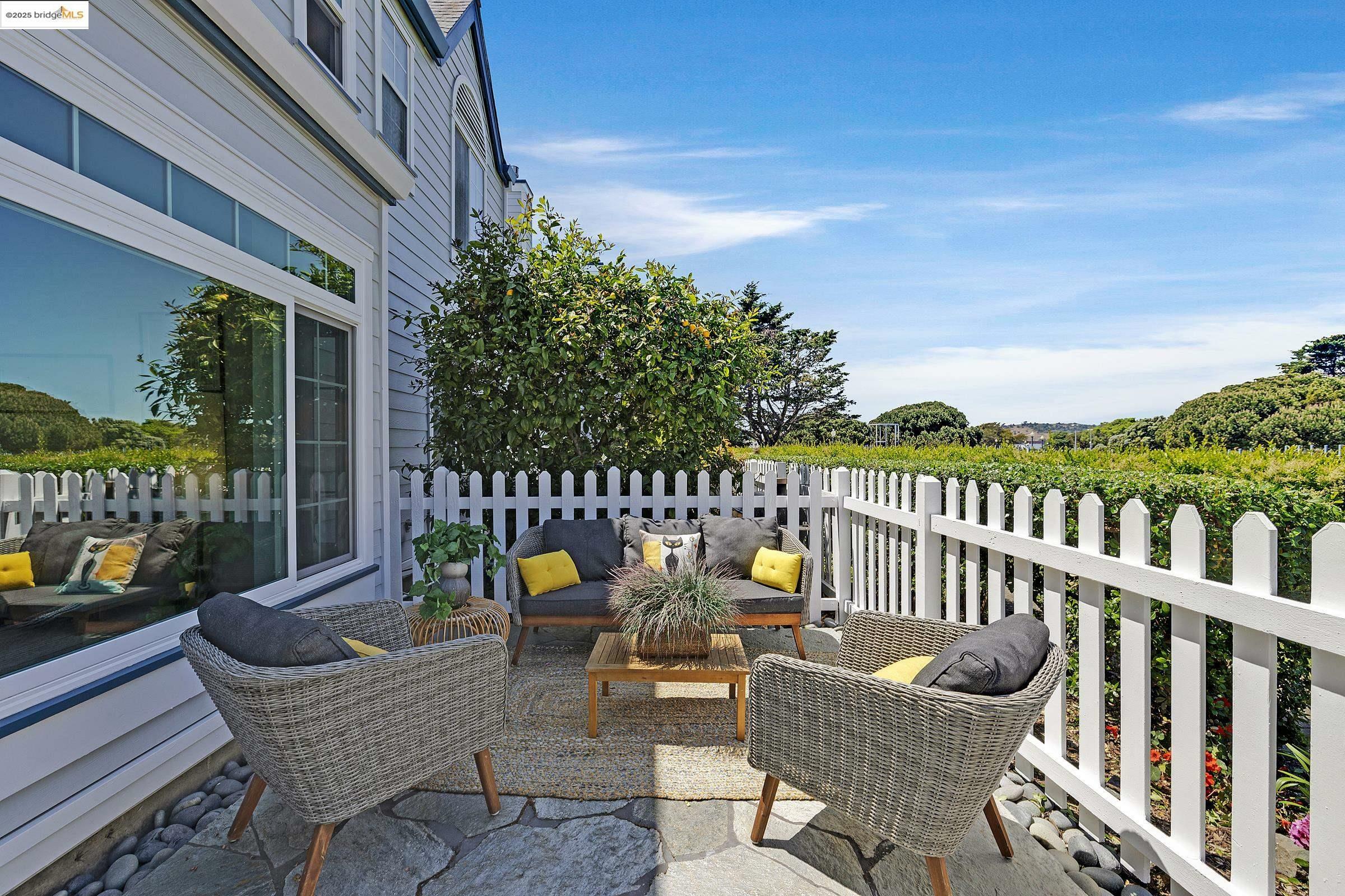 Property Photo: 408 Commodore Dr CA 94804