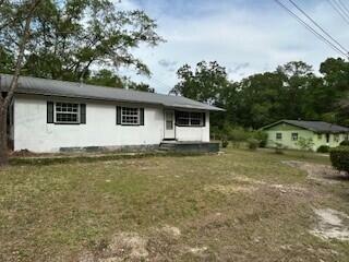 Property Photo: 97 Graham Street FL 32435
