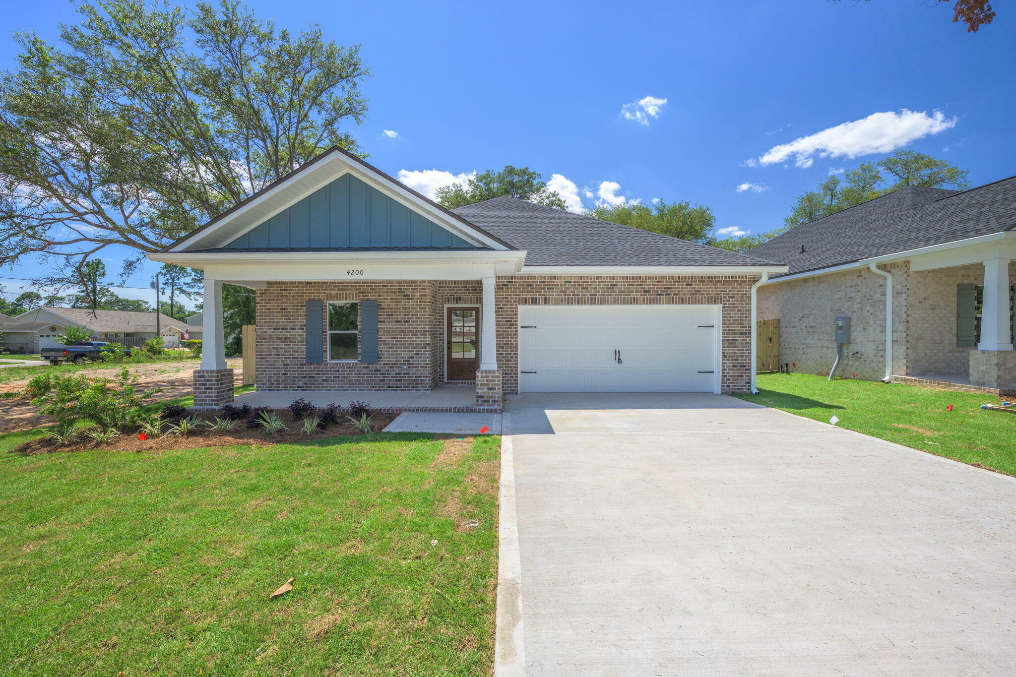 Property Photo:  4200 Ida Coon Circle  FL 32578 