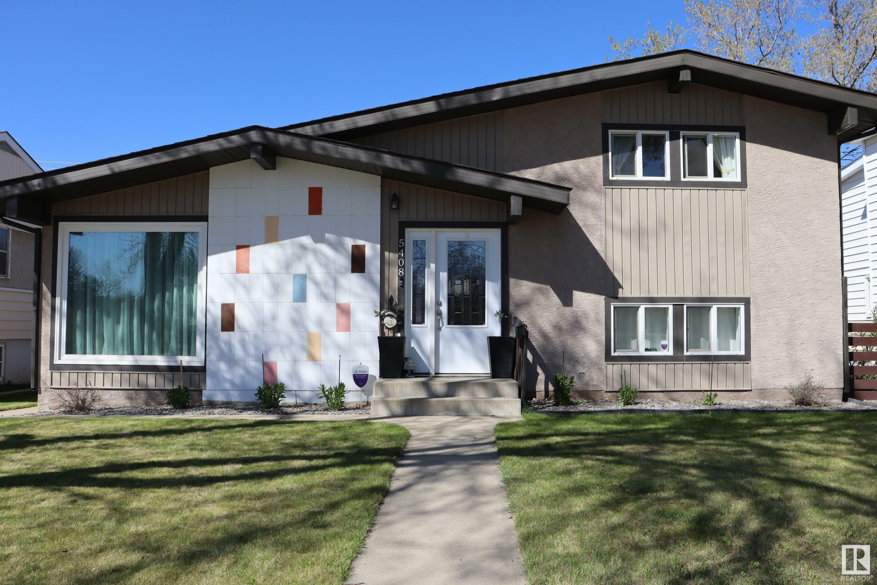 Photo de la propriété: 5408 50 Ave AB T9A 0T2