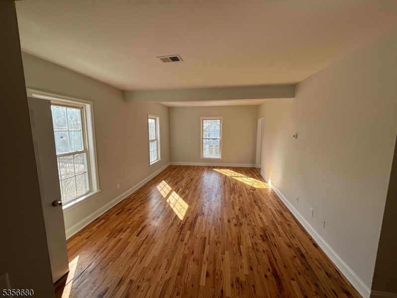 Property Photo: 758 Somerset St 2 NJ 07069