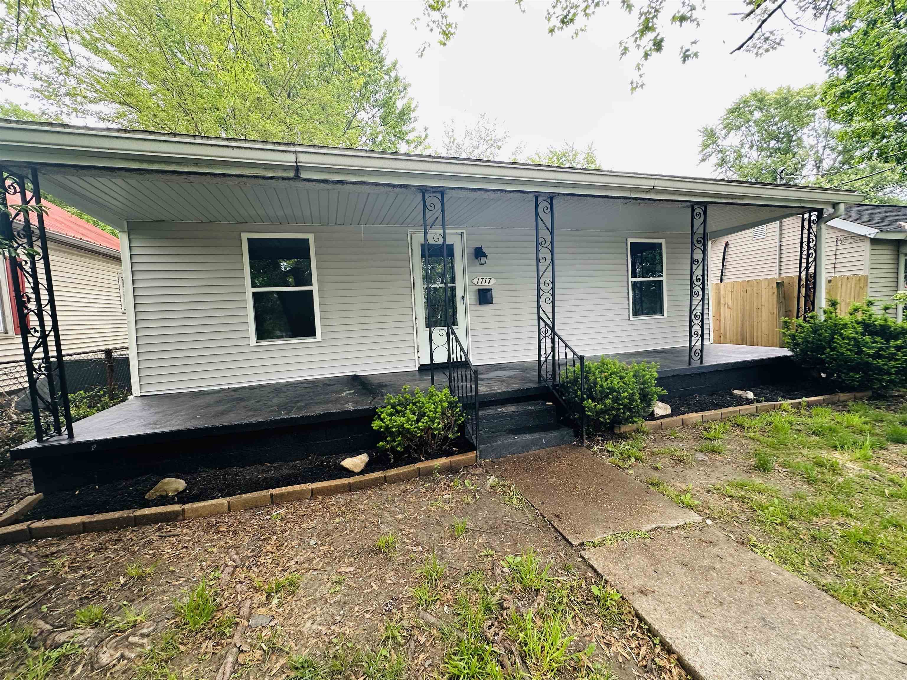 Property Photo: 1717 Washington Street KY 42420