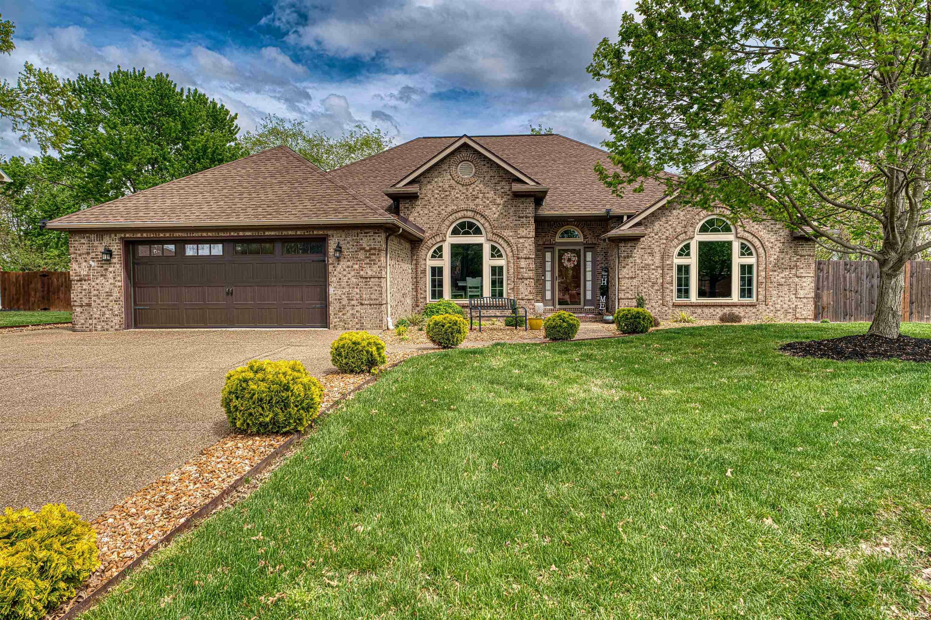 8401 Spencer Drive  Newburgh IN 47630 photo