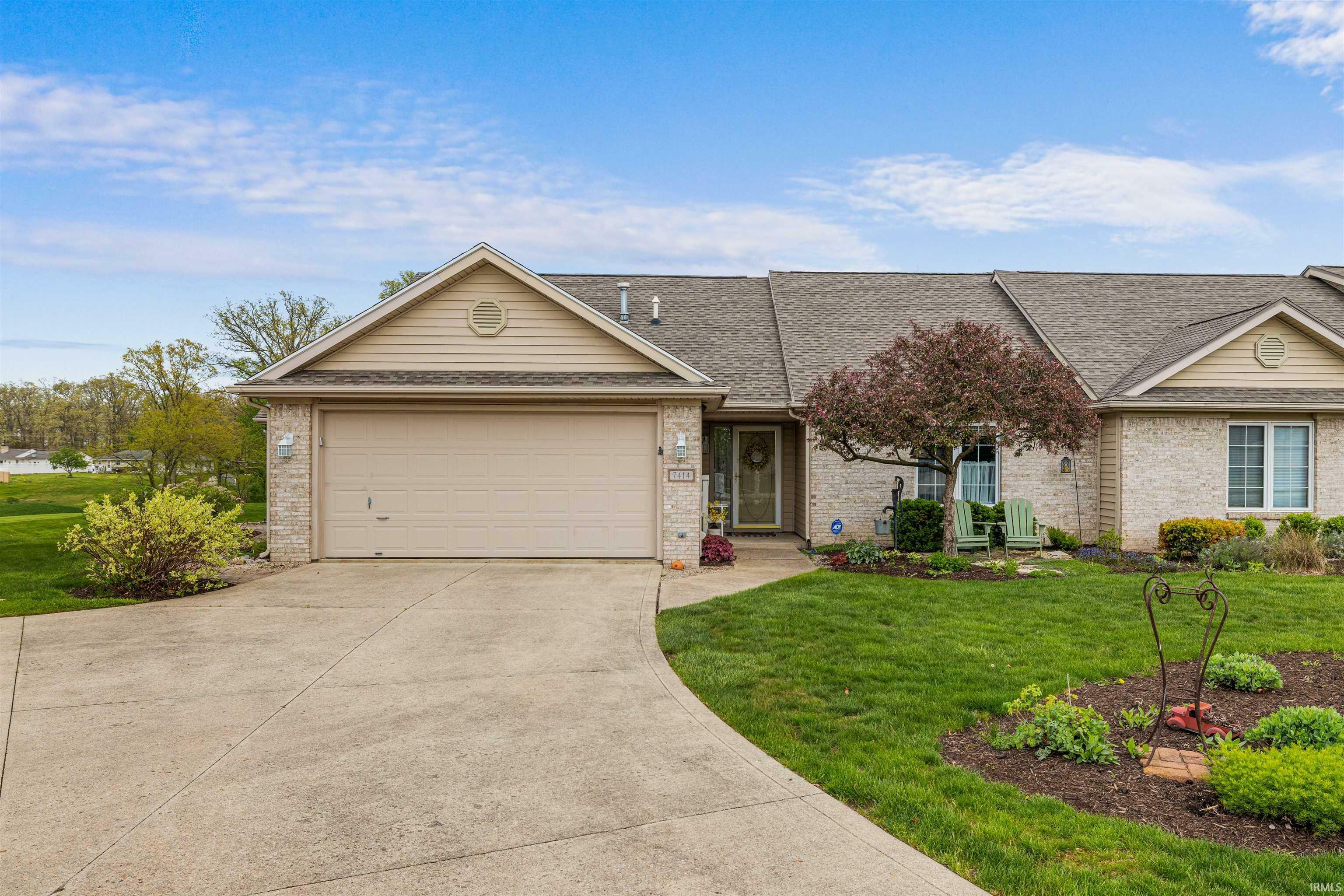 Property Photo: 7414 Glen Gelder Circle IN 46804