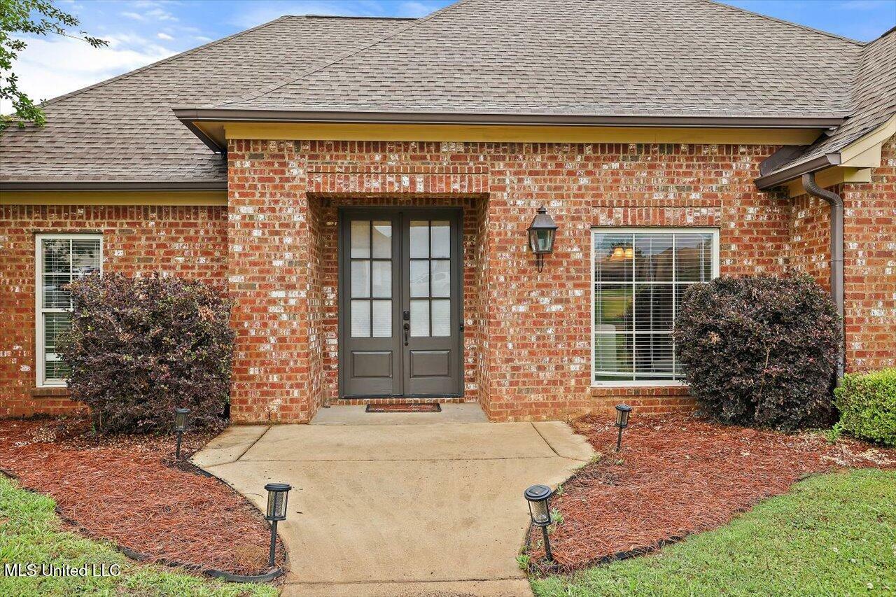 106 Sumter Drive  Canton MS 39046 photo