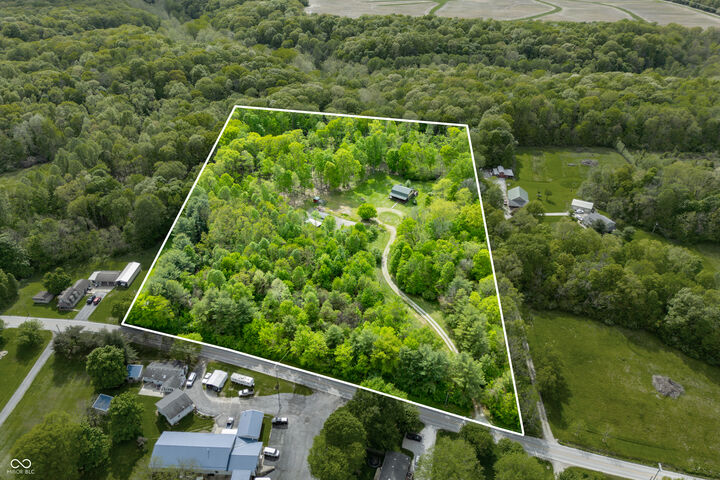 Property Photo: 6968 S 300 W IN 46181