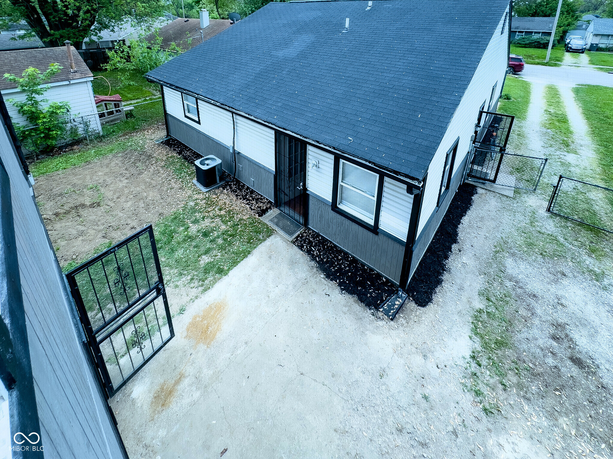 Property Photo: 2435 Asbury Street IN 46203