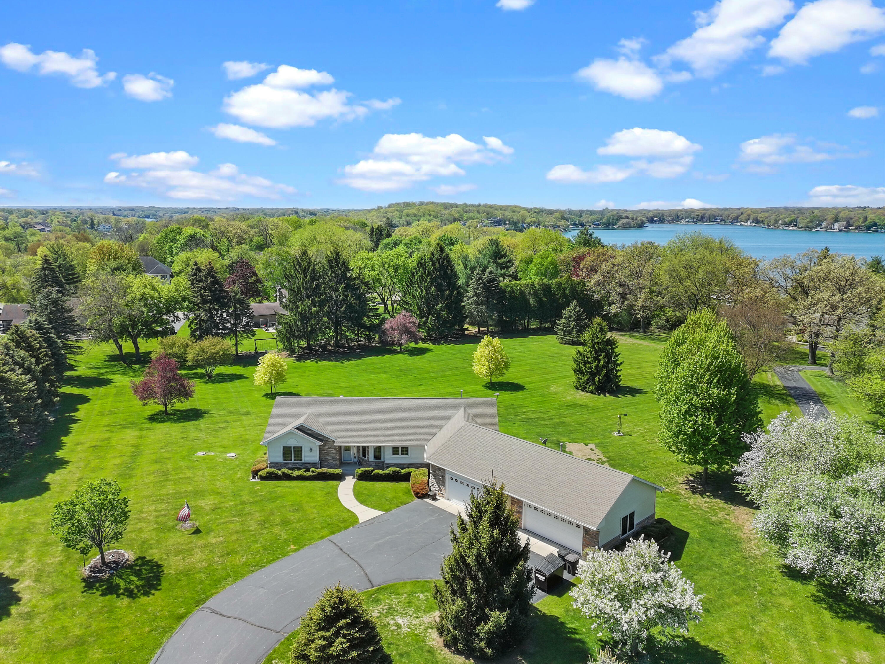 Property Photo: N8117 Rose Ter WI 53121