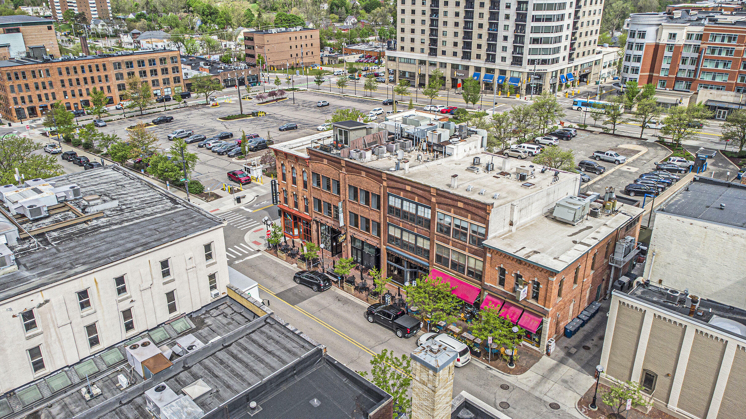 Property Photo: 120 W Washington Street MI 48104