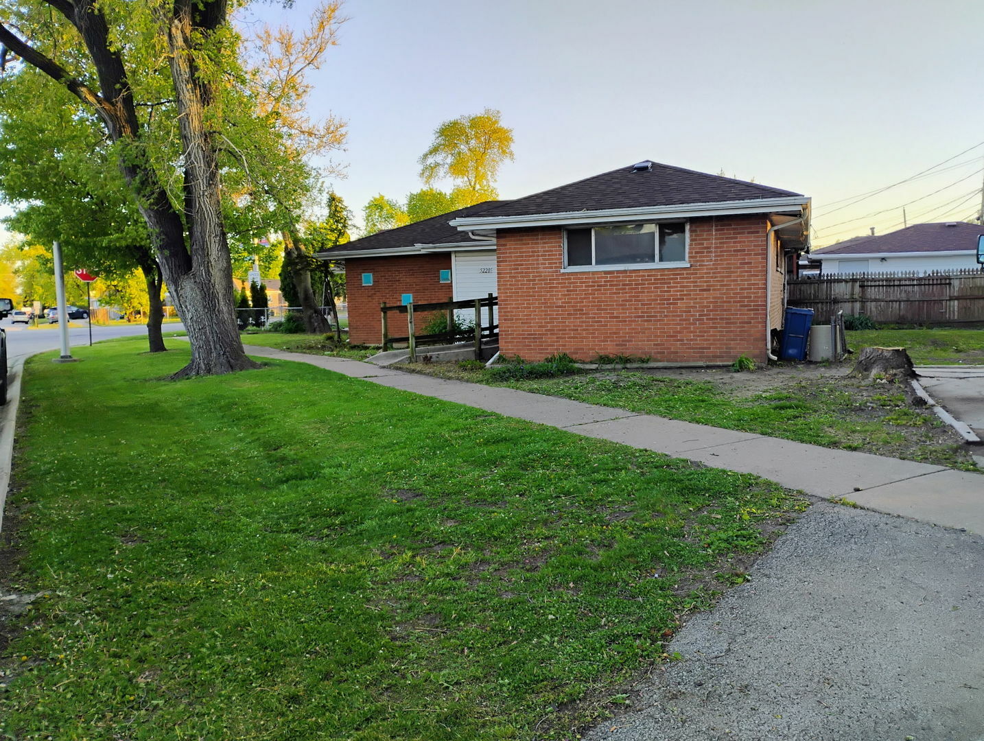 Property Photo:  5220 State Road  IL 60459 