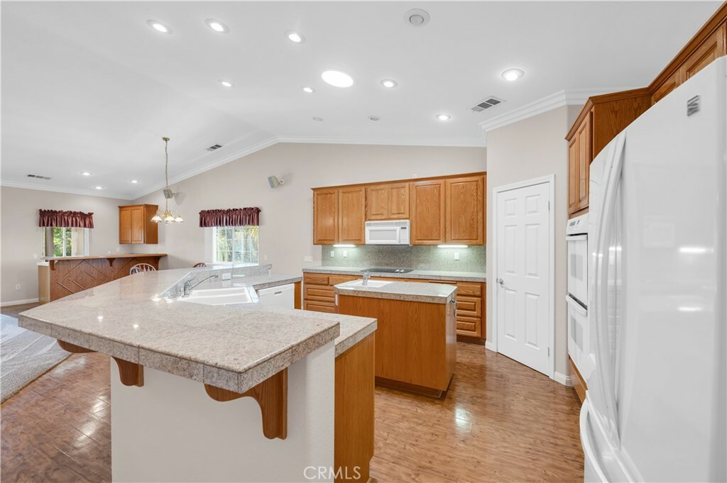 Property Photo: 23651 Cruise Circle Drive CA 92587