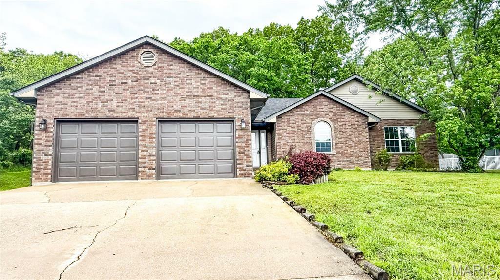 Property Photo: 203 Tremont Drive MO 65583