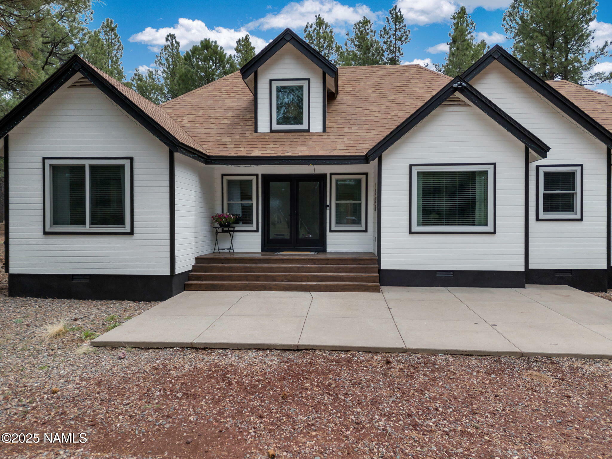 Property Photo: 389 N Laramy Lane AZ 86018