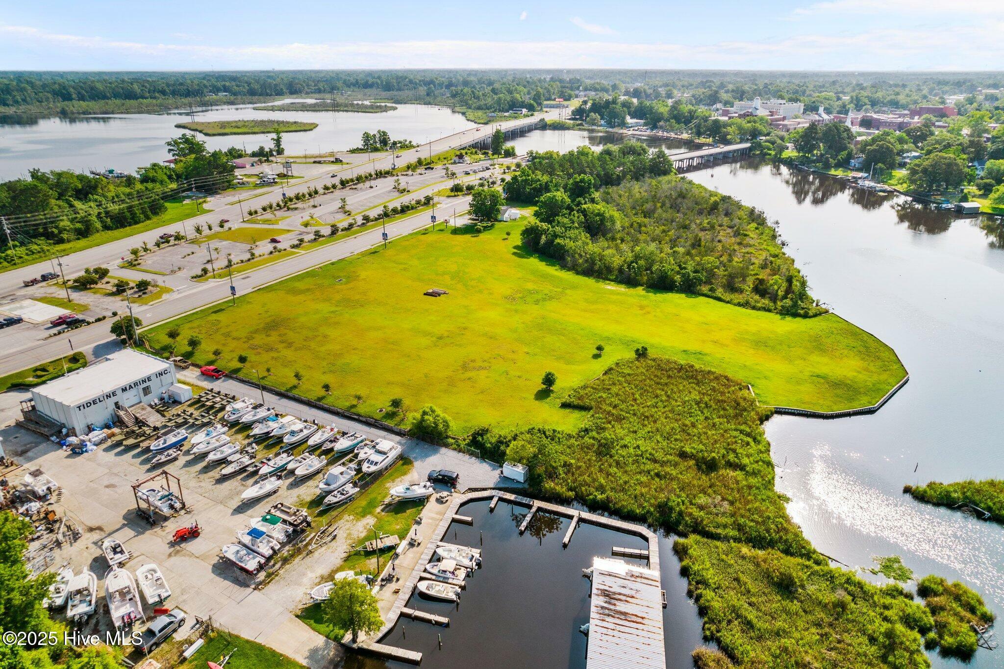 Property Photo: 147 Old Bridge Street NC 28540