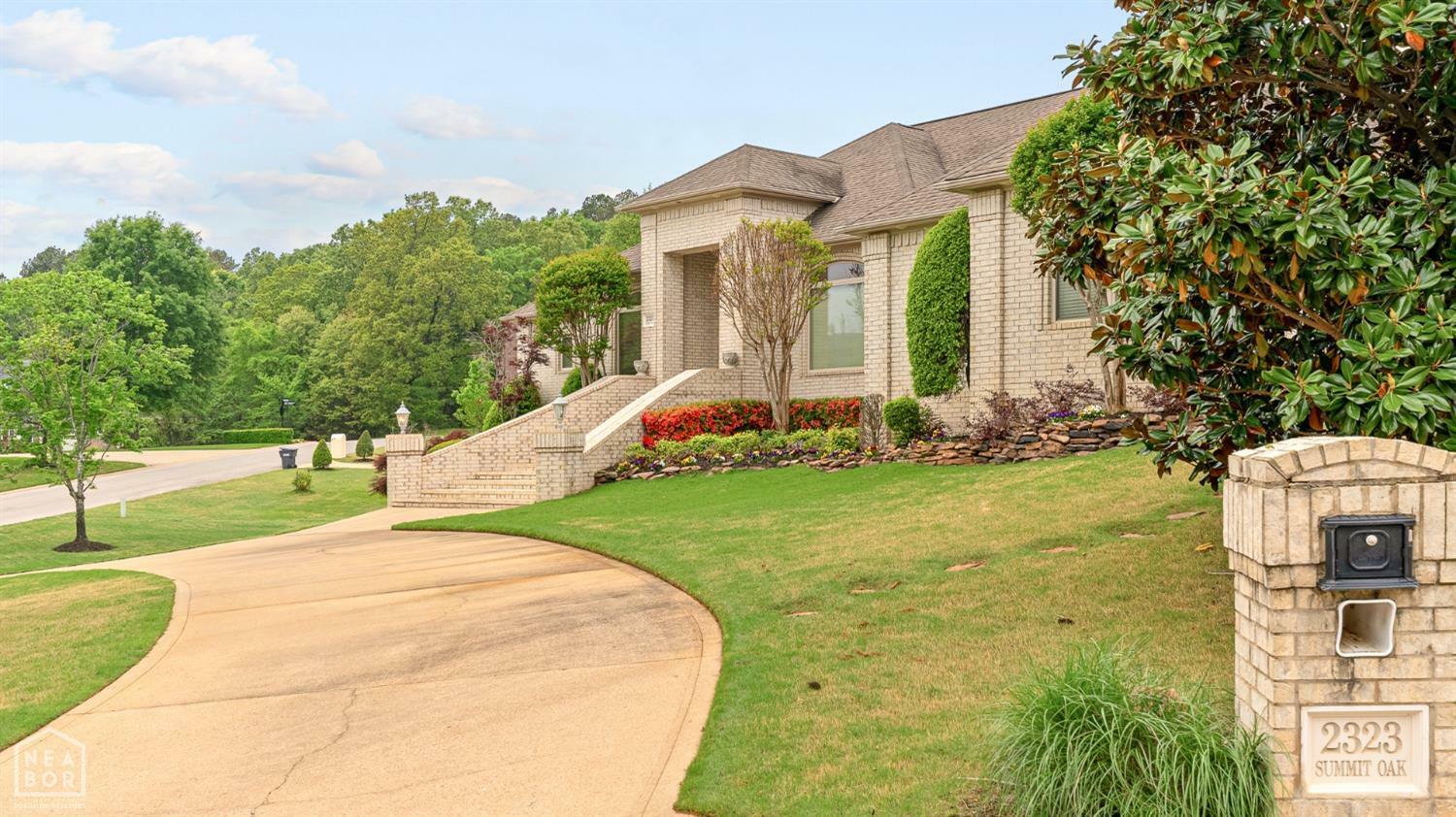 Property Photo: 2323 Summit Oaks Cove AR 72404