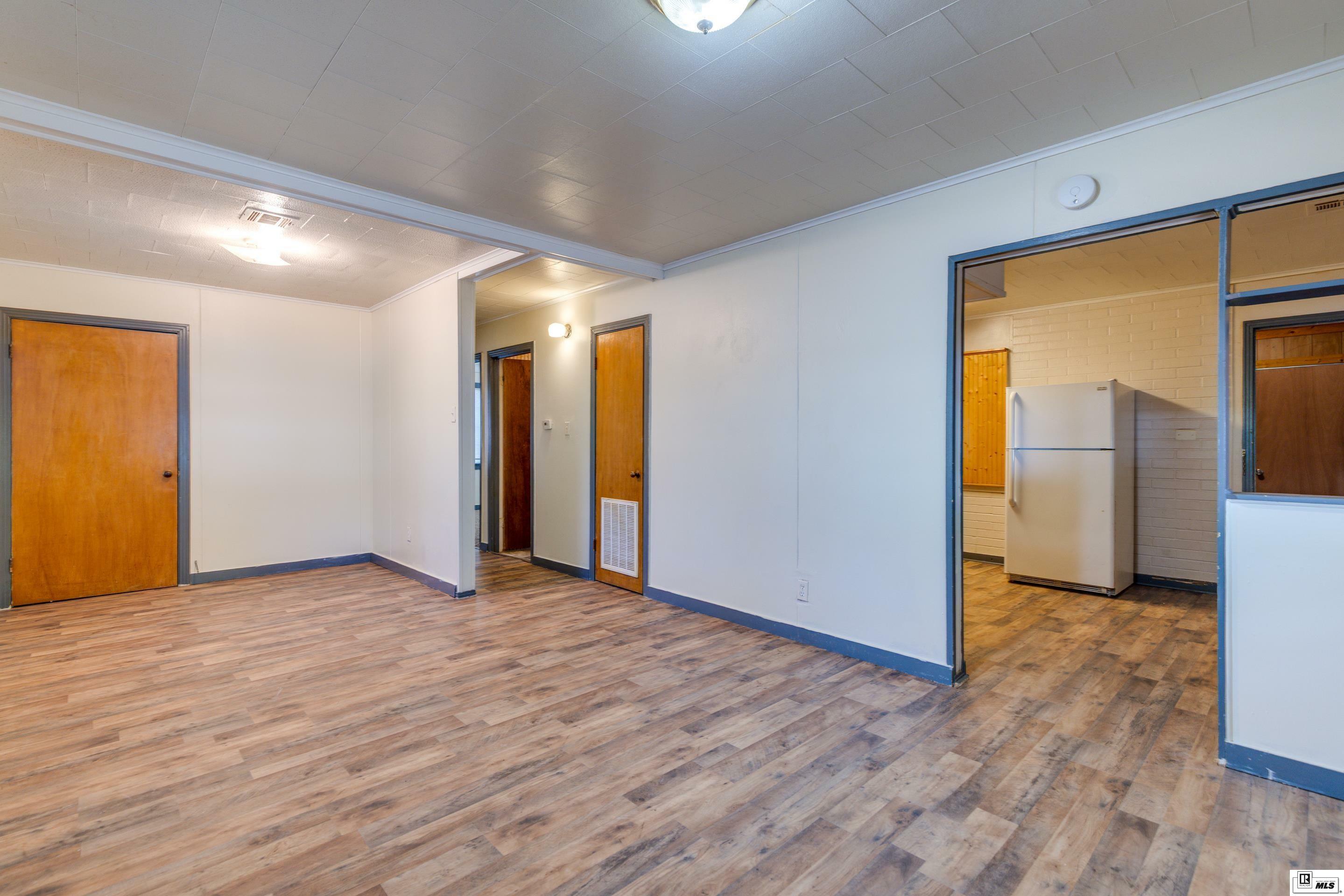 Property Photo: 124 Washington Street LA 71292