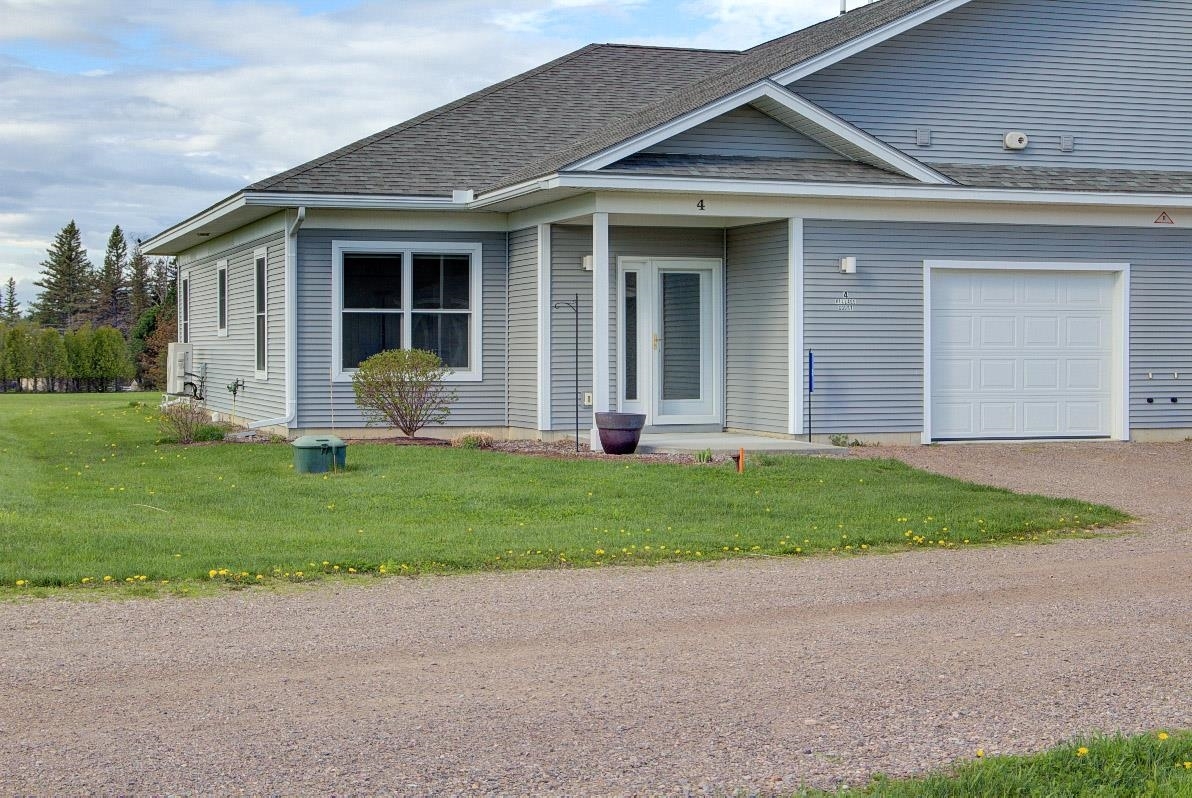 Property Photo: 4 Village Court VT 05458