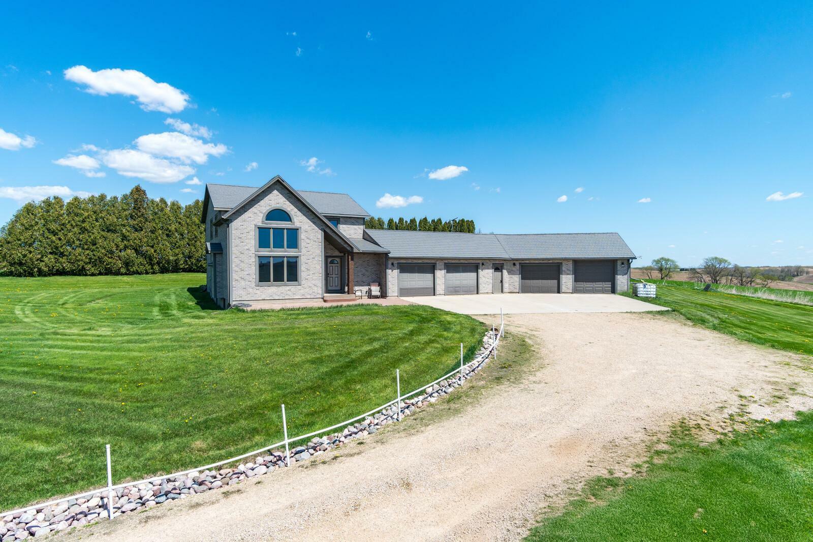 Property Photo: 11840 County 5 MN 55921