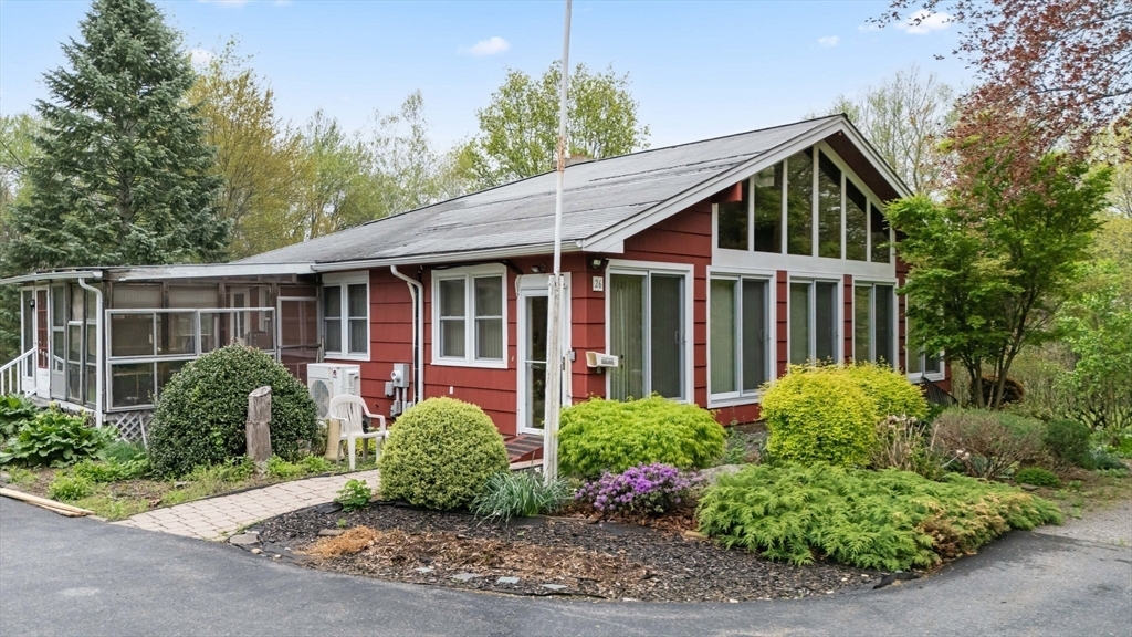 Property Photo: 26 High St MA 01545