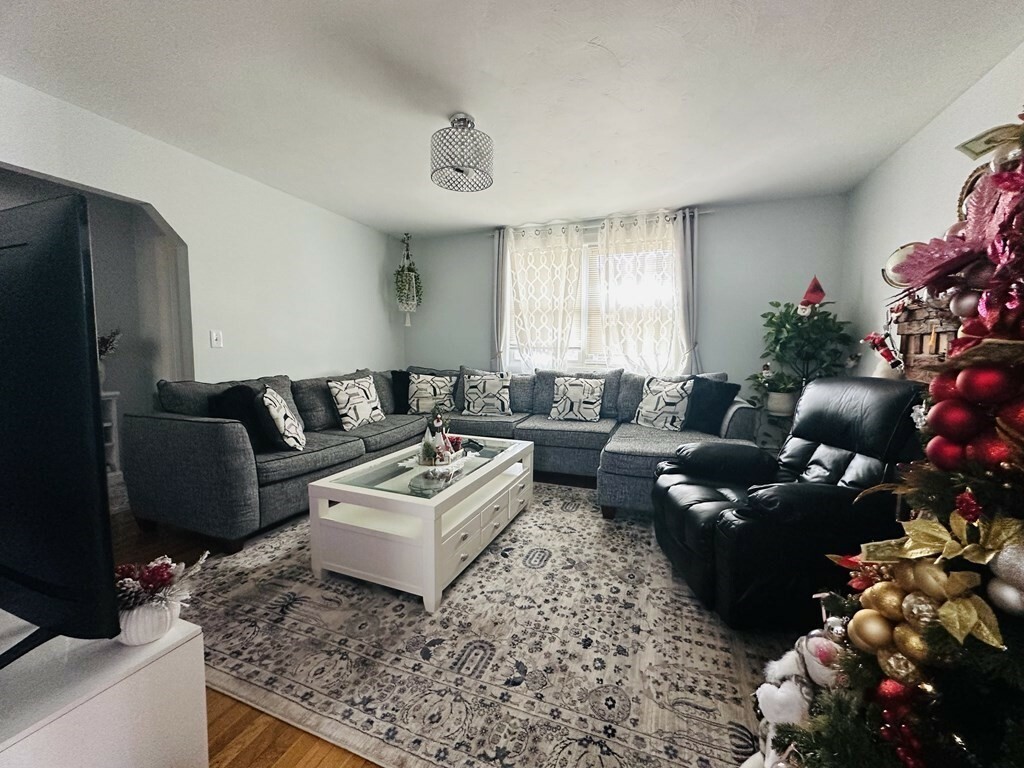 Property Photo:  25 Maplewood 2  MA 02132 