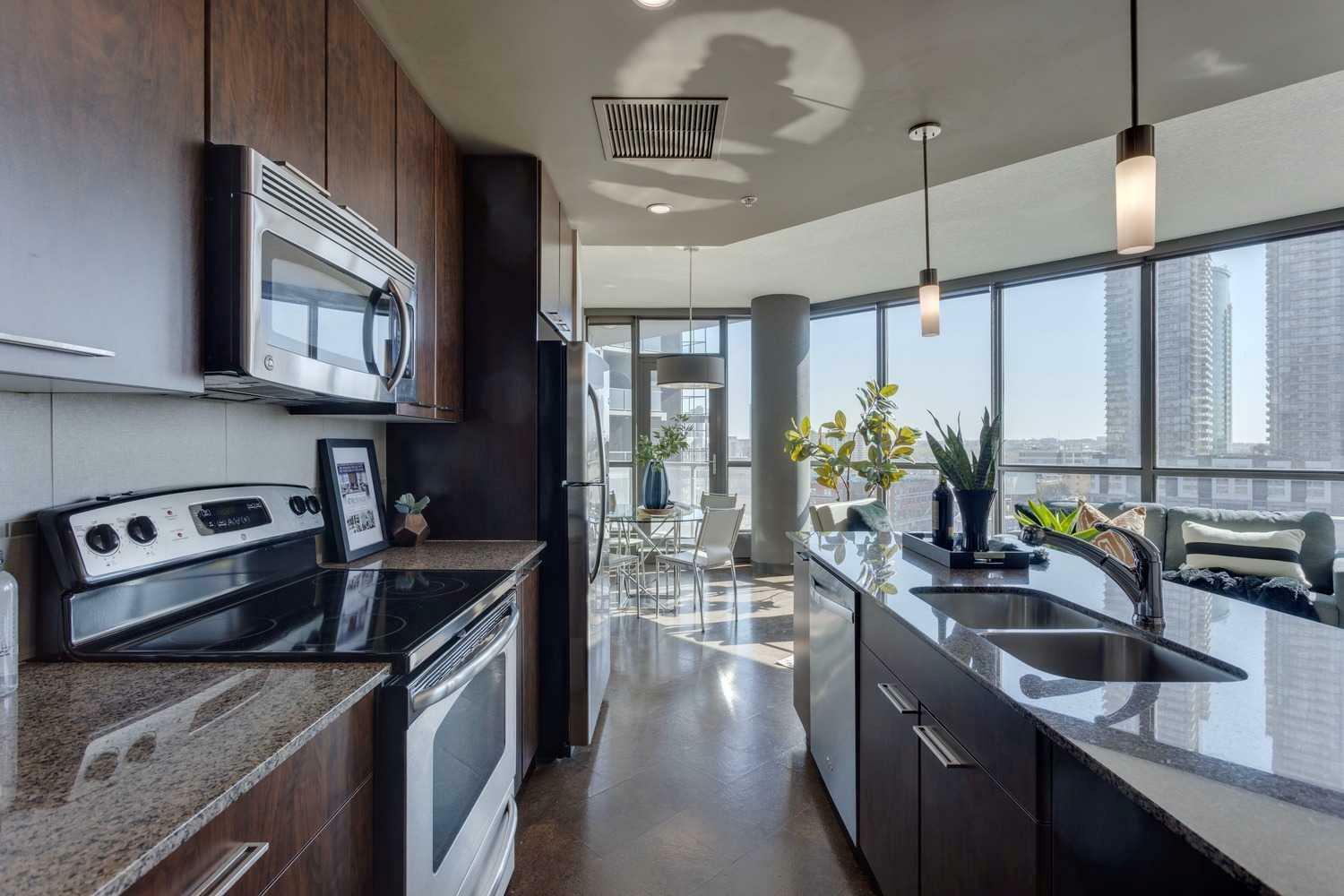Photo de la propriété: 220 12 Avenue SE 805 AB T2G 0R5