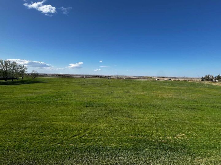 Property Photo: SE-27-28-20-W4 AB T0M 0L0