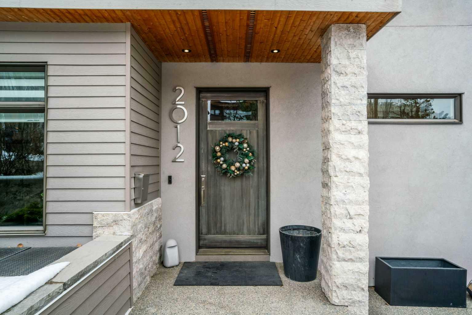Property Photo: 2012 29 Avenue SW AB T2T 1N3