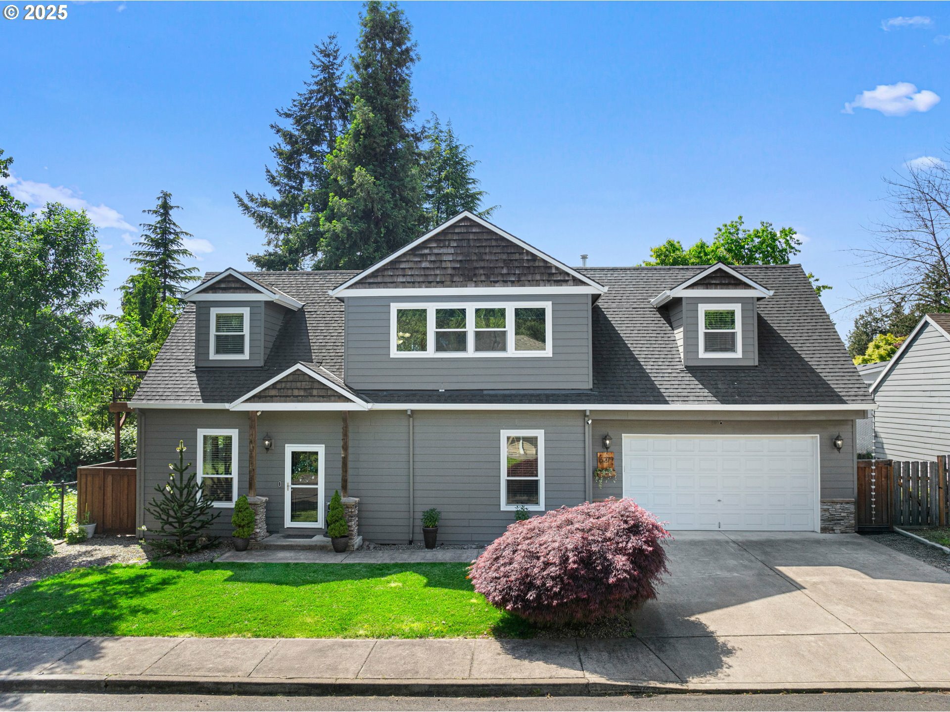 16279 SE Blooming Ln  Clackamas OR 97015 photo