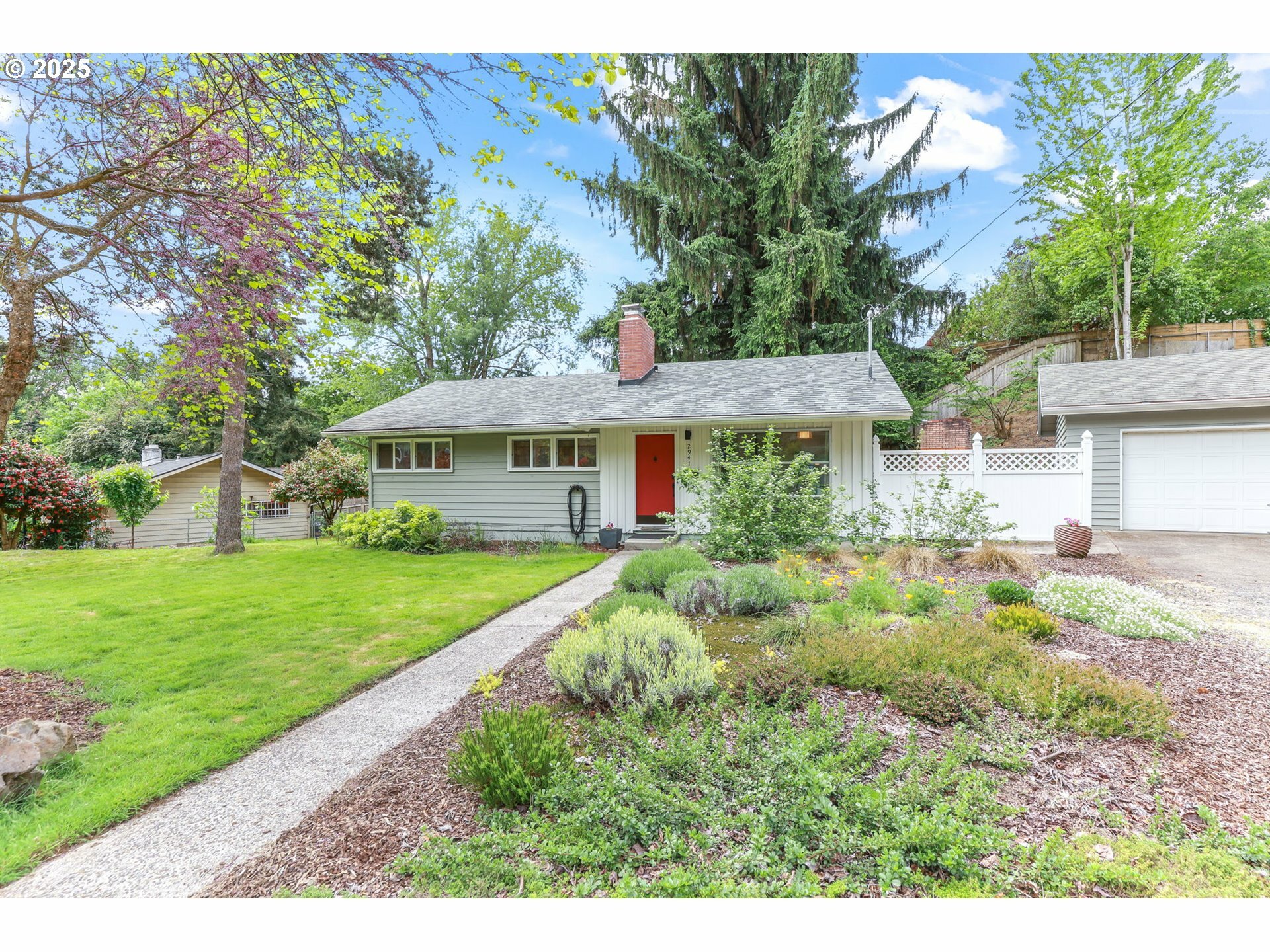 2941 NE 88th Pl  Portland OR 97220 photo