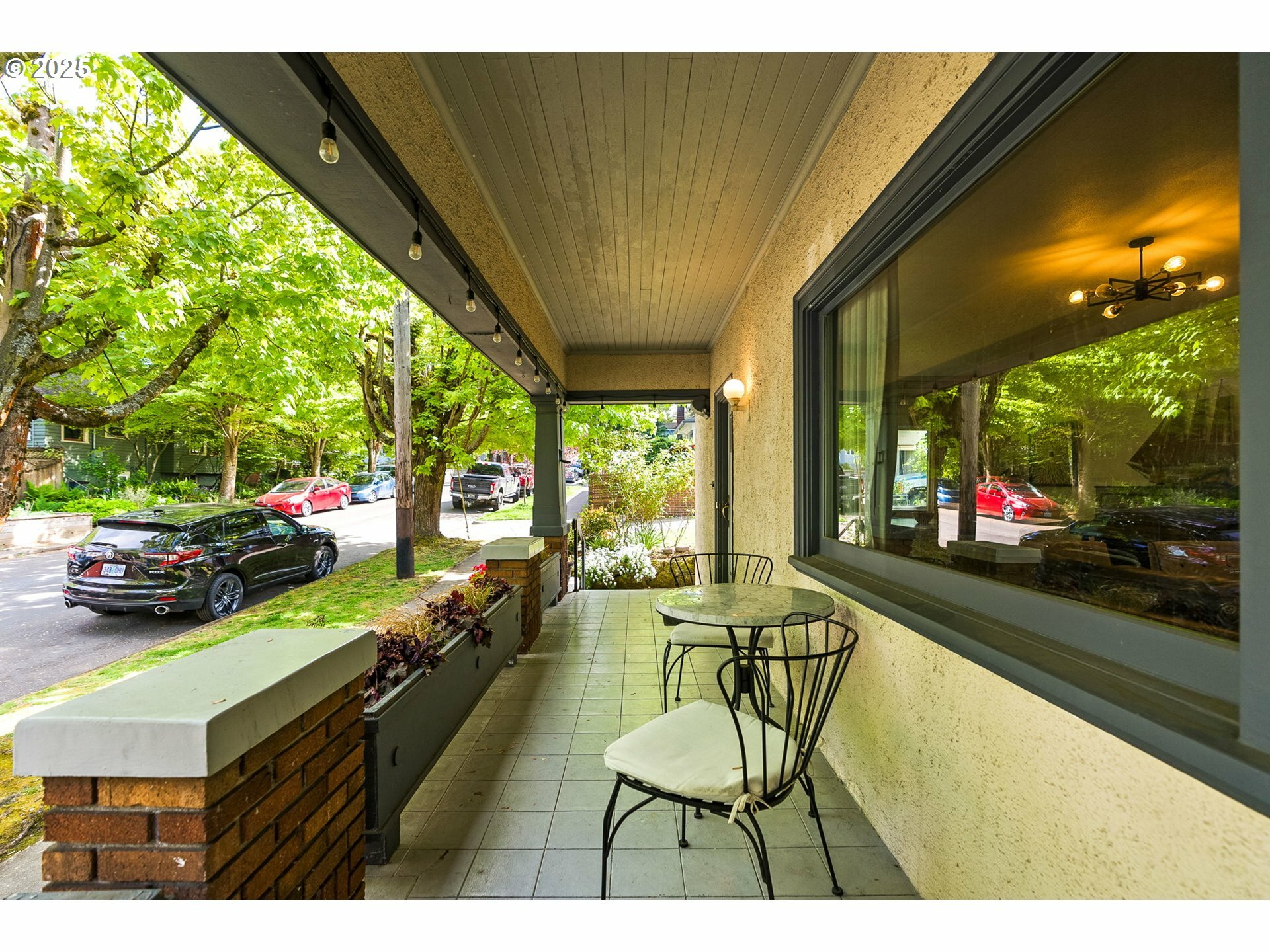 Property Photo: 917 SE 25th Ave OR 97214
