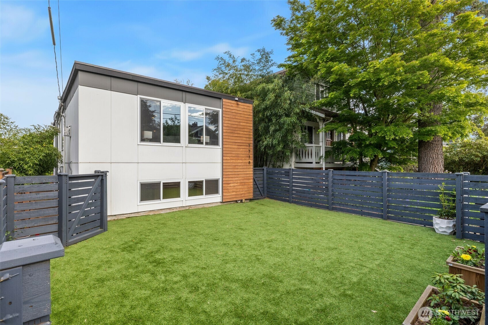 Property Photo: 7718 16th Avenue NE WA 98115