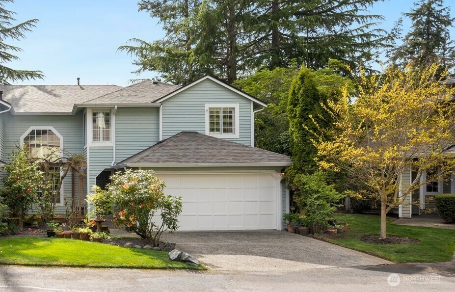 Property Photo: 15817 Northup Way WA 98008