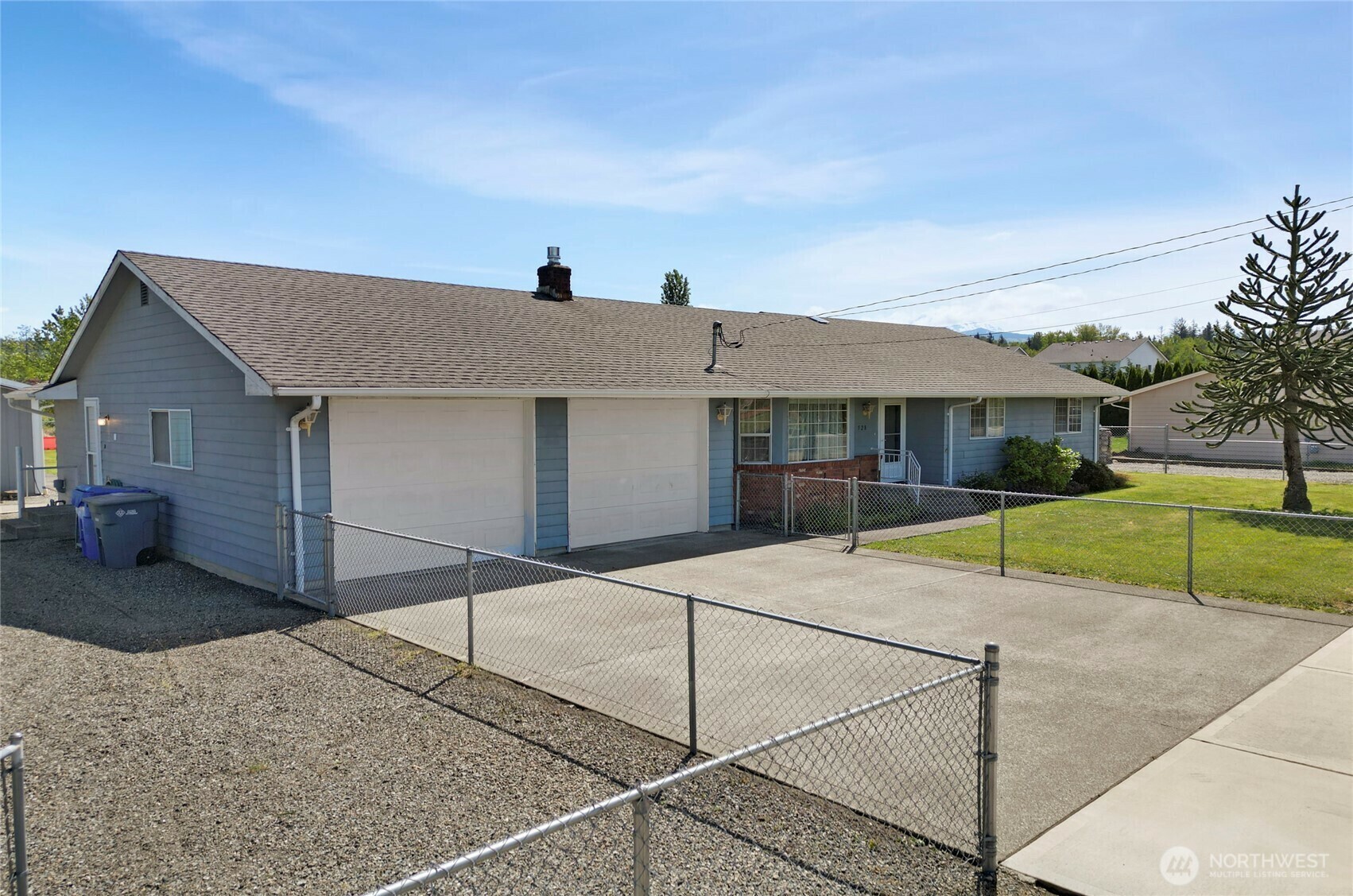 Property Photo: 528 Spiketon Road WA 98321