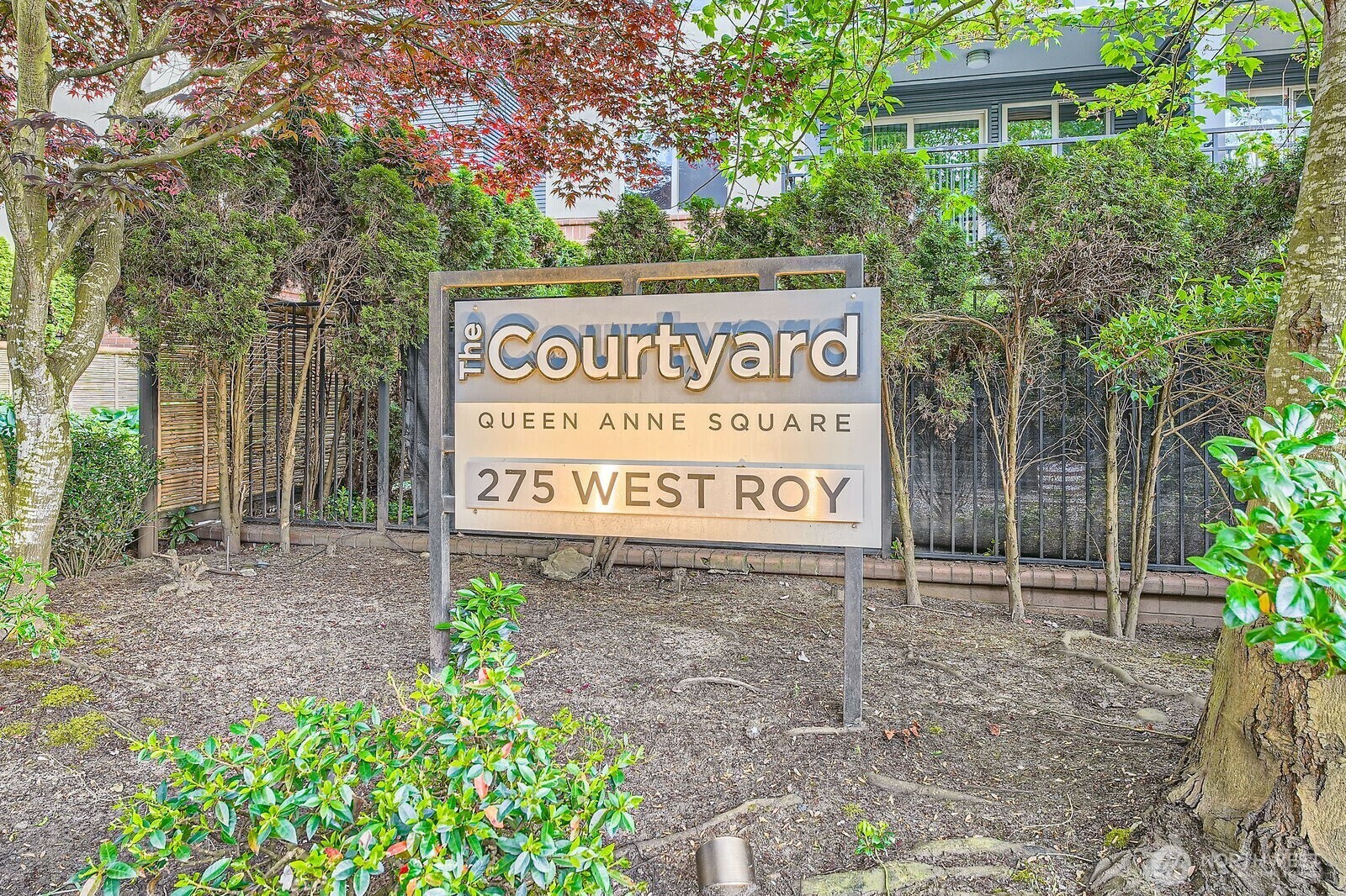 Property Photo: 275 W Roy Street 114 WA 98119