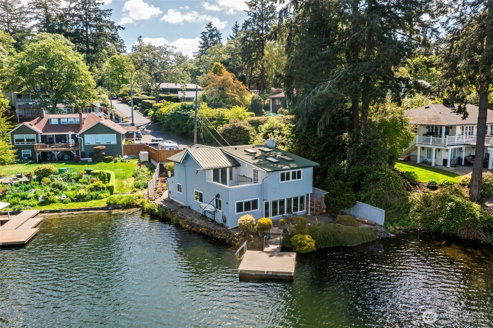 Property Photo: 6727 Lake Avenue SW WA 98499
