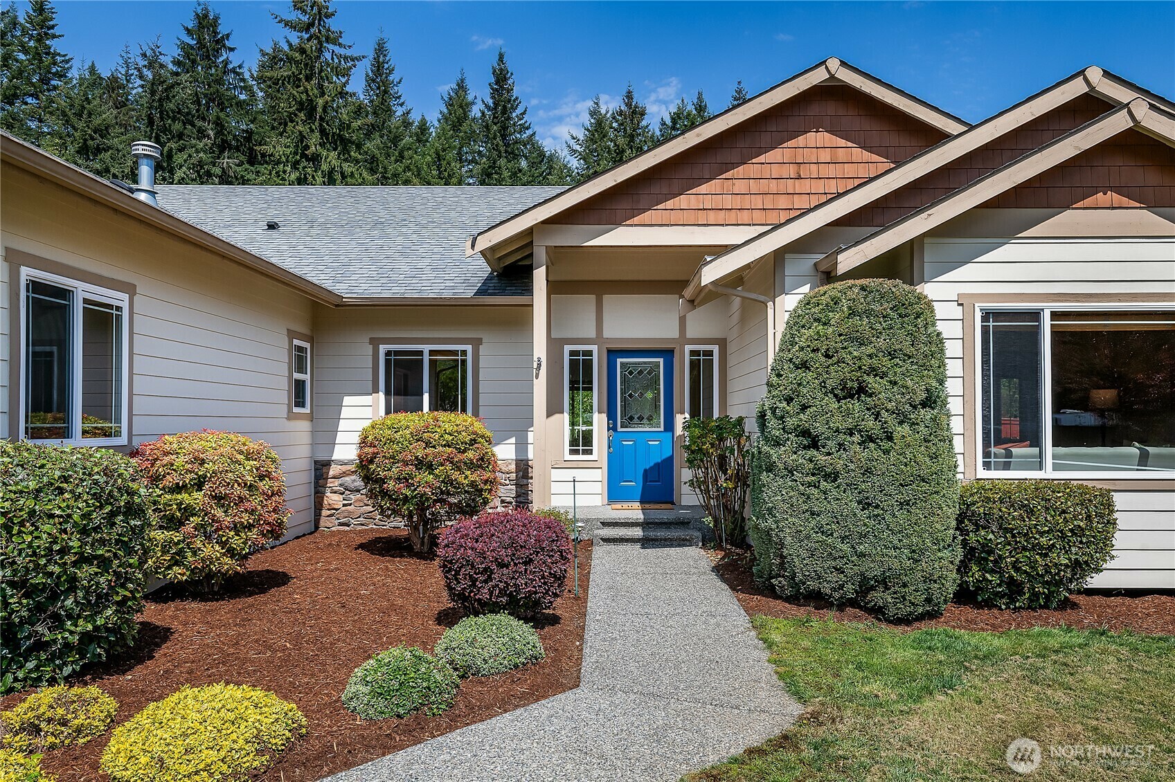 Property Photo: 11109 69th Street NE WA 98258