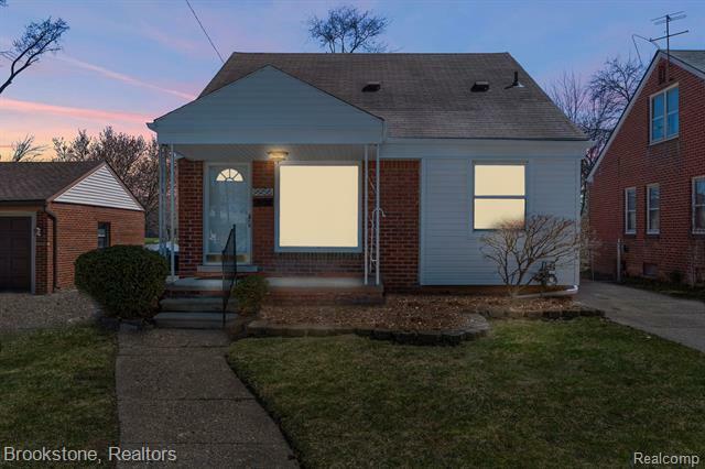 Property Photo: 9956 Arnold MI 48239