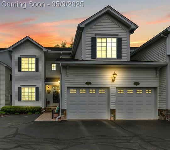 Property Photo: 1704 Cassady Place Drive MI 48170