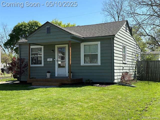 Property Photo: 107 S Tilden Avenue MI 48328