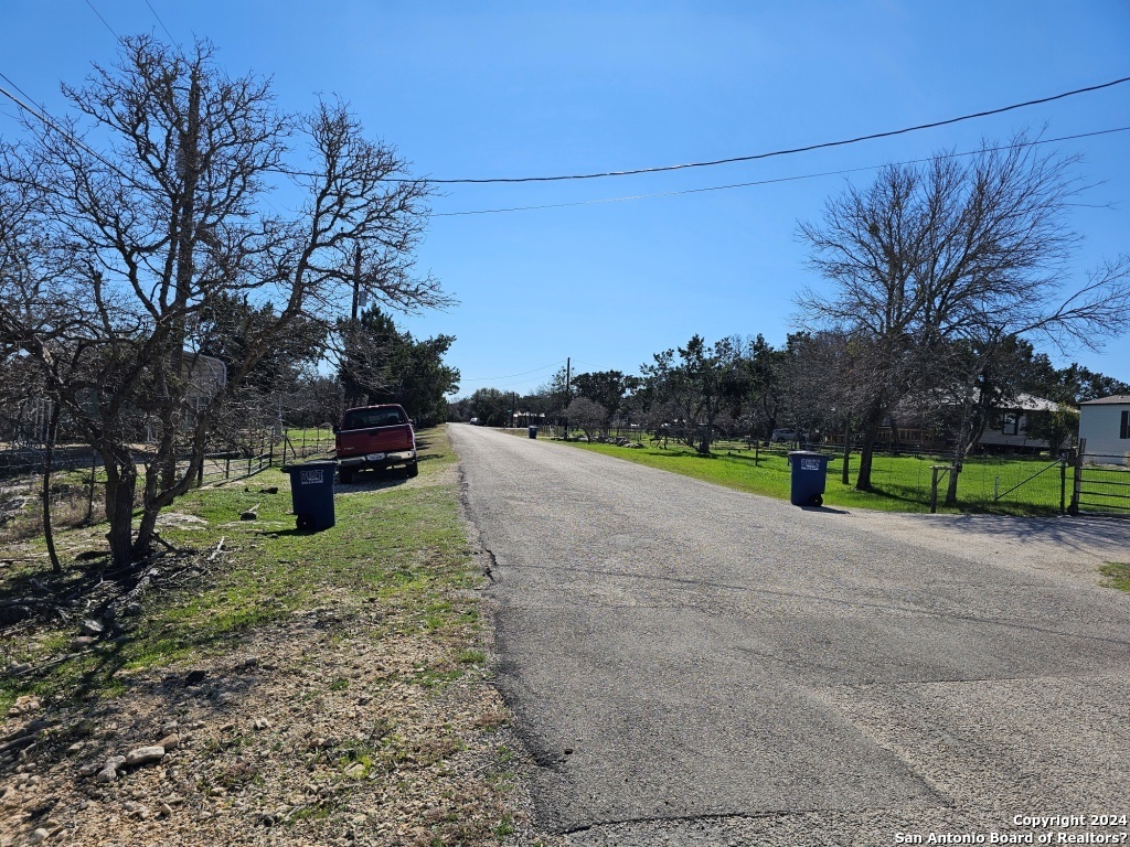 Property Photo: 1144 Brook Valley Dr TX 78133