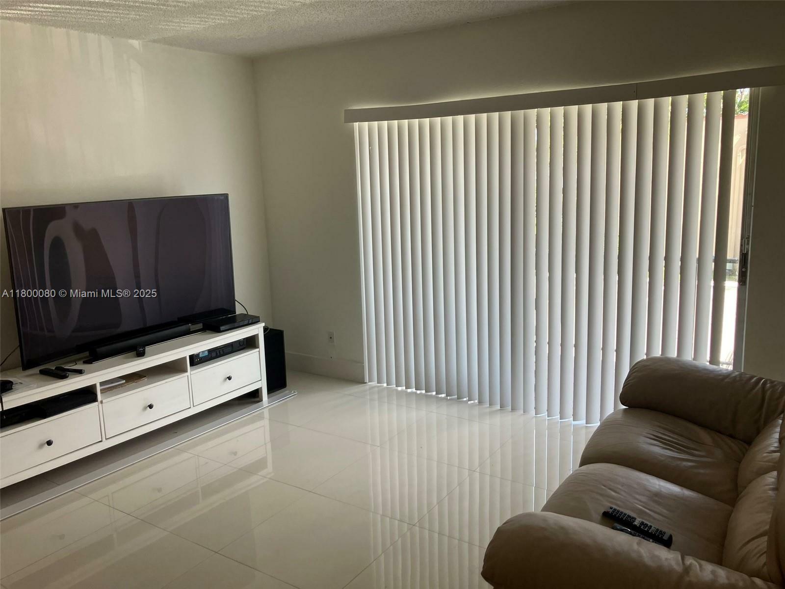 Property Photo: 10802 N Kendall Dr P2 FL 33176